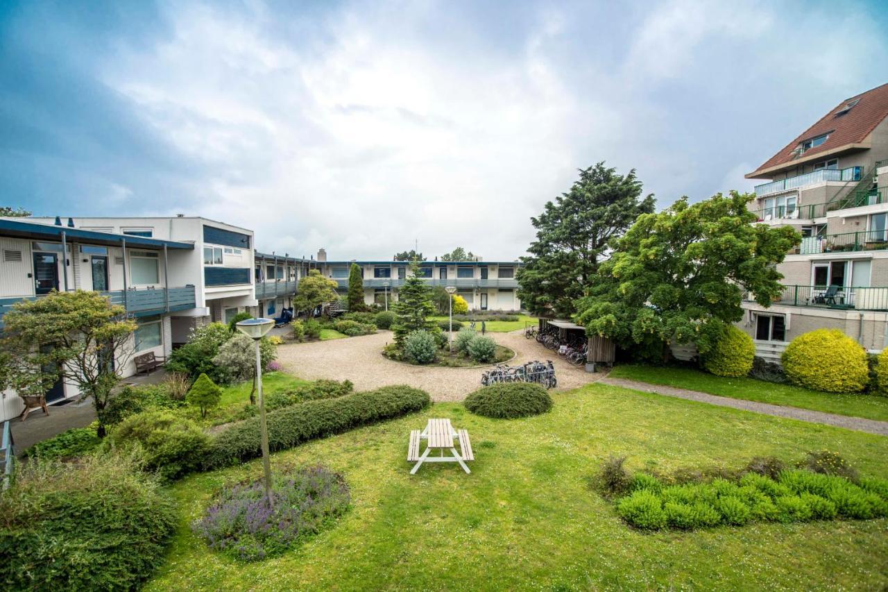 Blue Shell With Private Parking Garage Apartment Zandvoort Exterior photo